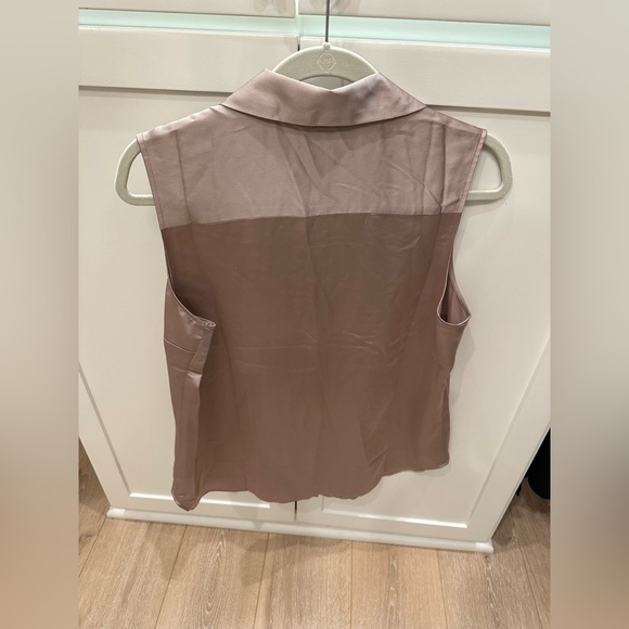 Ann Taylor Sleeveless Essential Shirt - Picture 2 of 4